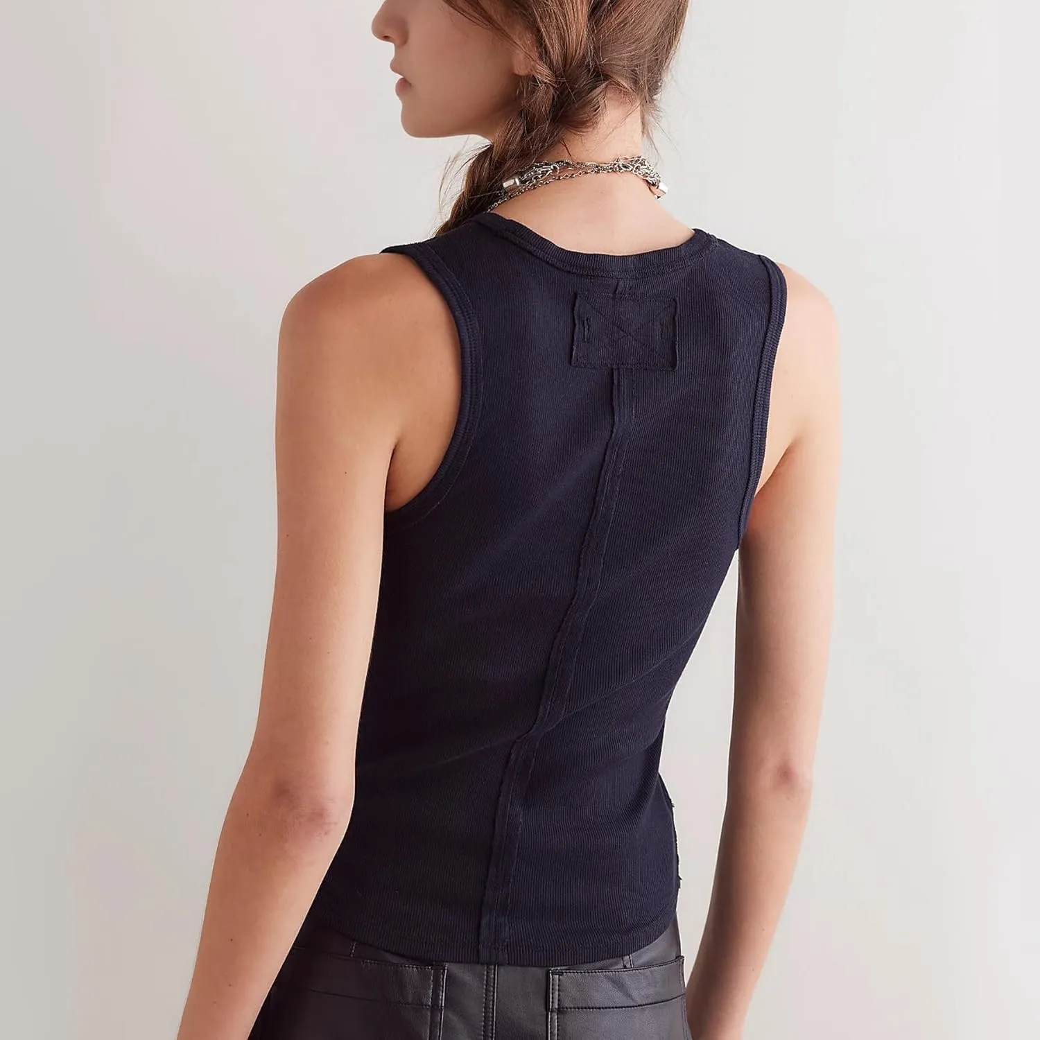 Ainangua Workout Tank Tops for Women Casual Sleeveless V Neck Ribbed Basic Shirts Summer Going Out Activewear Trendy Outfits