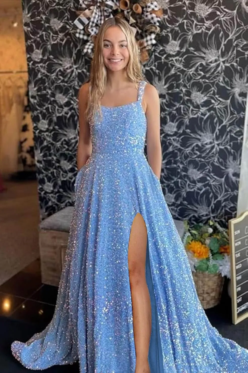 Sparkly Sequin Prom Dresses for Women 2025 Long Ball Gown Spaghetti Straps Formal Evening Gowns with Slit
