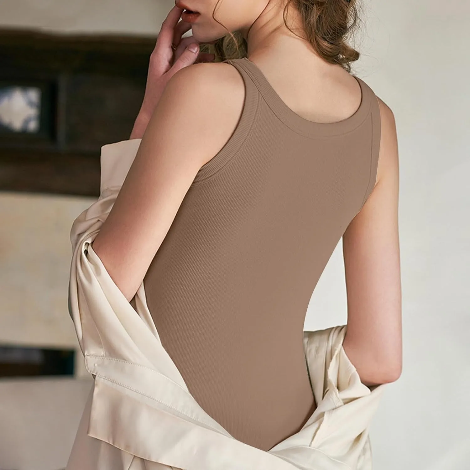Tank Tops for Women 2025 Built in Bra Summer Lounge Shirts Loose Fit Workout Tank Tops Casual Camisole Top
